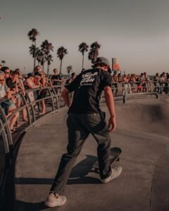 skatepark, skateboarder, nature, crowd, audience, skateboarding, skateboard, skater, venice beach, action sport, california, usa, action, motion, youth, beach, architecture, city, palm trees, america